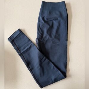 Alphalete Amplify Leggings